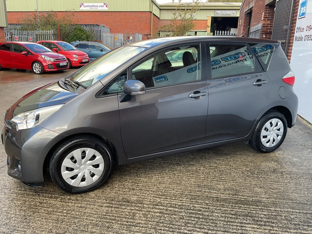 Used Toyota Verso S 2012 for sale - 76359044: Photo 3