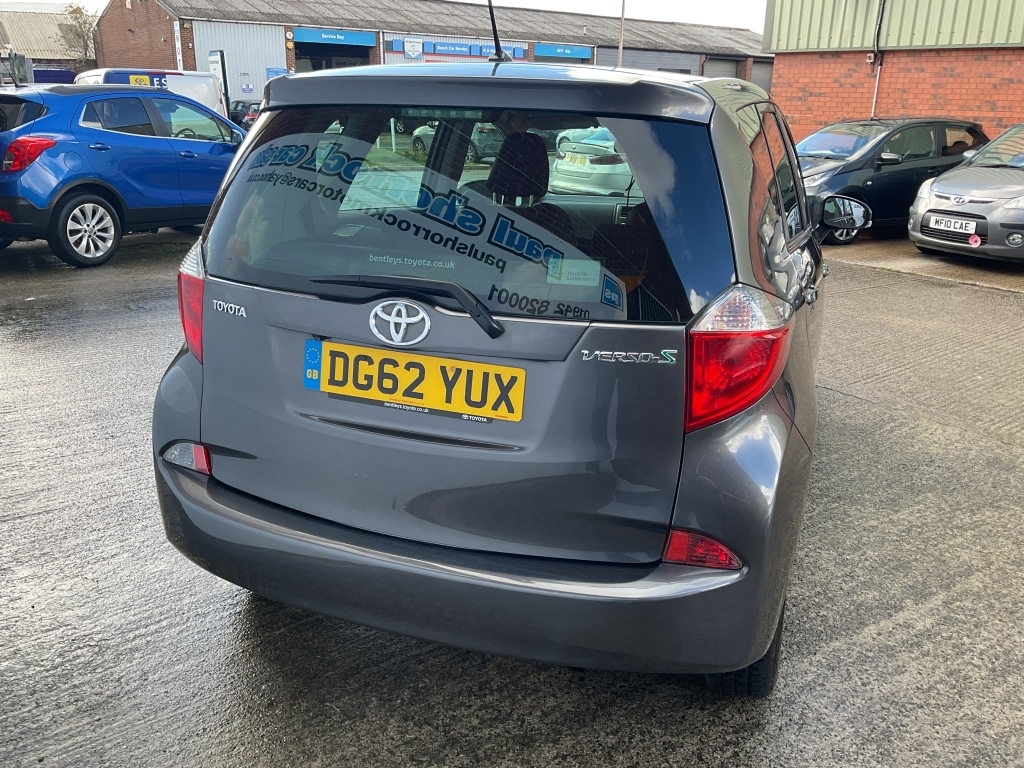 Used Toyota Verso S 2012 for sale - 76359044: Photo 4