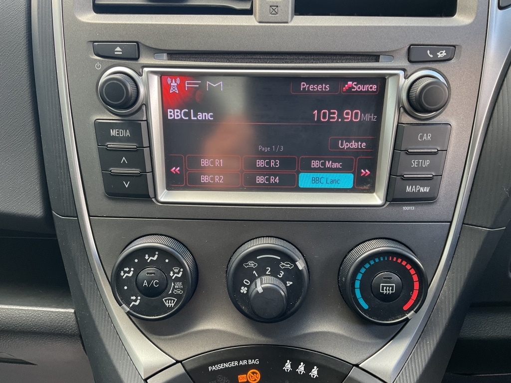 Used Toyota Verso S 2012 for sale - 76359044: Photo 7