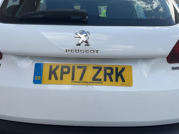 Used Peugeot 2008 2017 for sale - 76325018: Photo 17