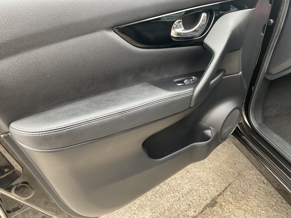 Used Nissan Qashqai 2016 for sale - 77591847: Photo 24