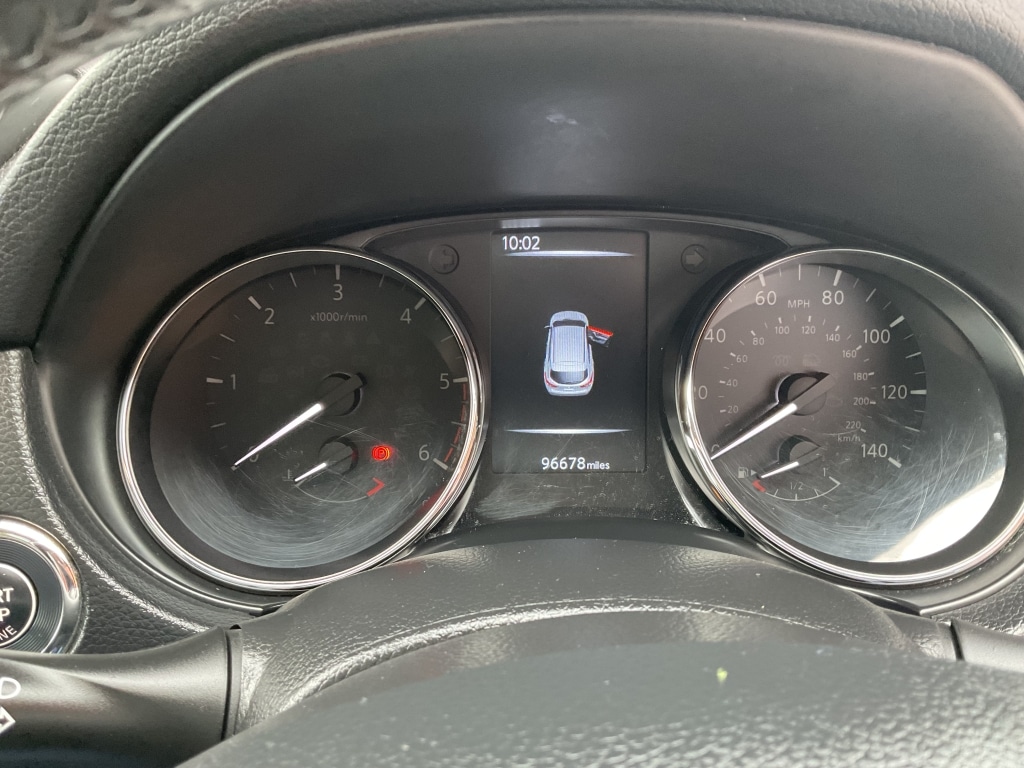 Used Nissan Qashqai 2016 for sale - 77591847: Photo 6