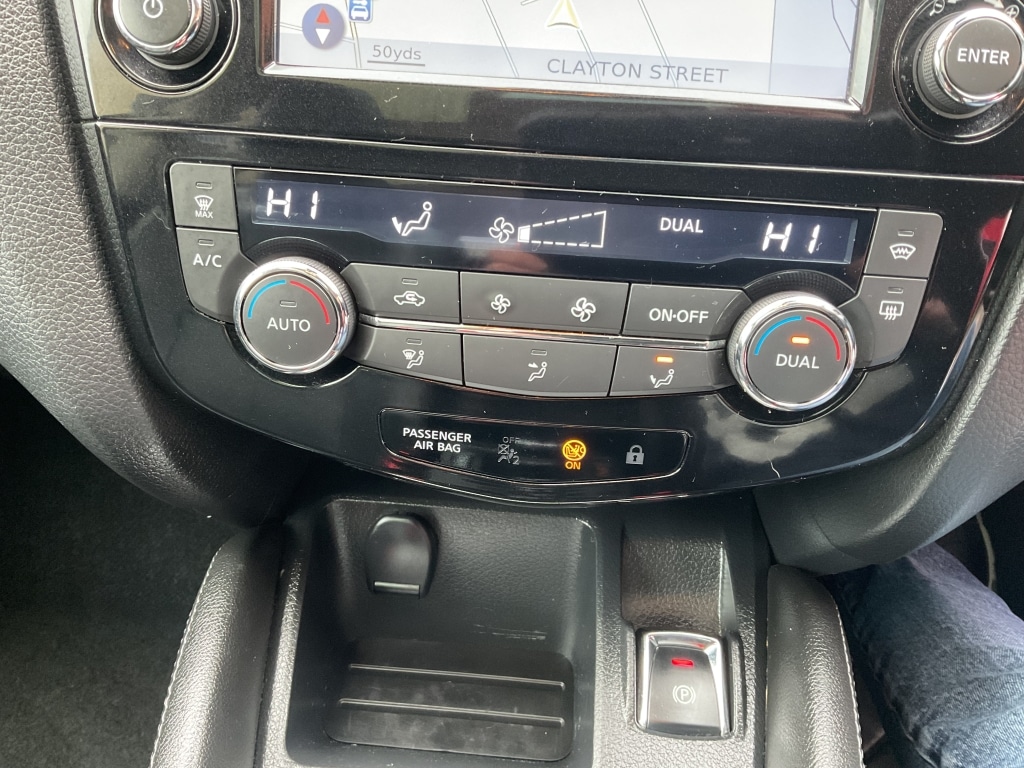 Used Nissan Qashqai 2016 for sale - 77591847: Photo 9