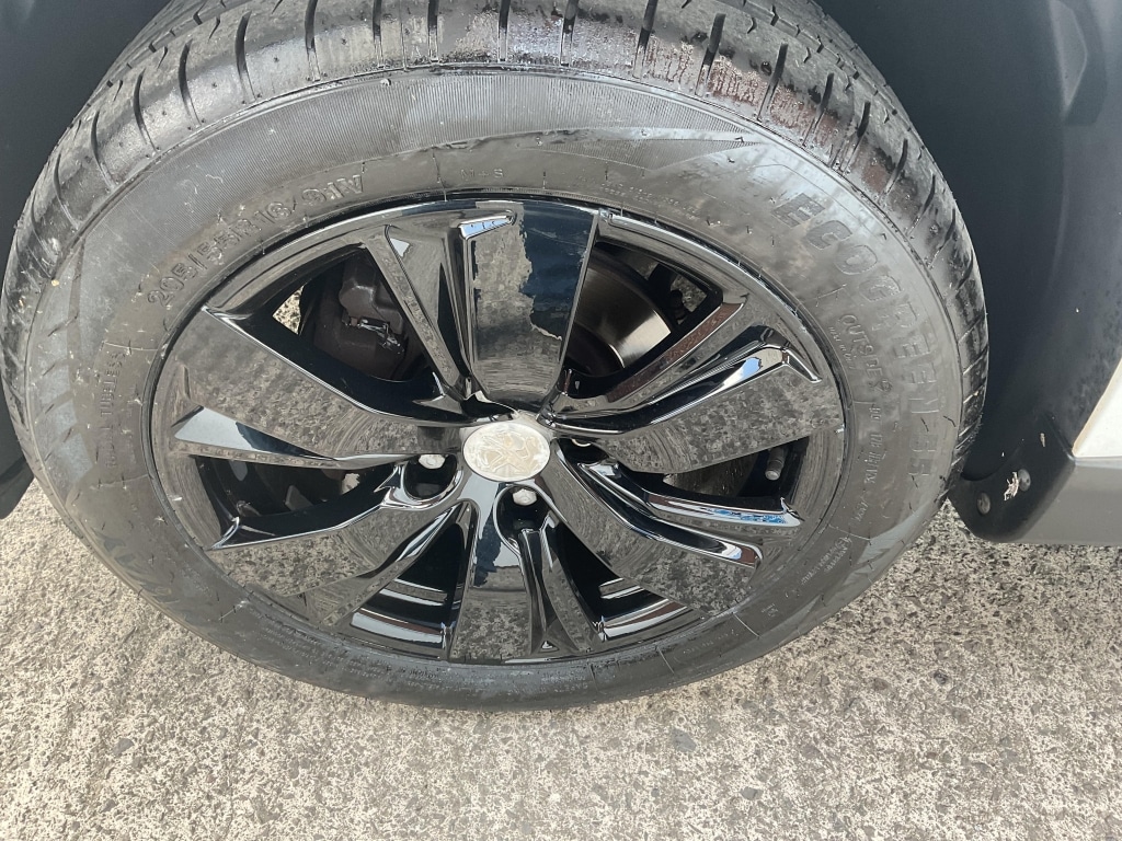 Used Peugeot 2008 2017 for sale - 76383449: Photo 17