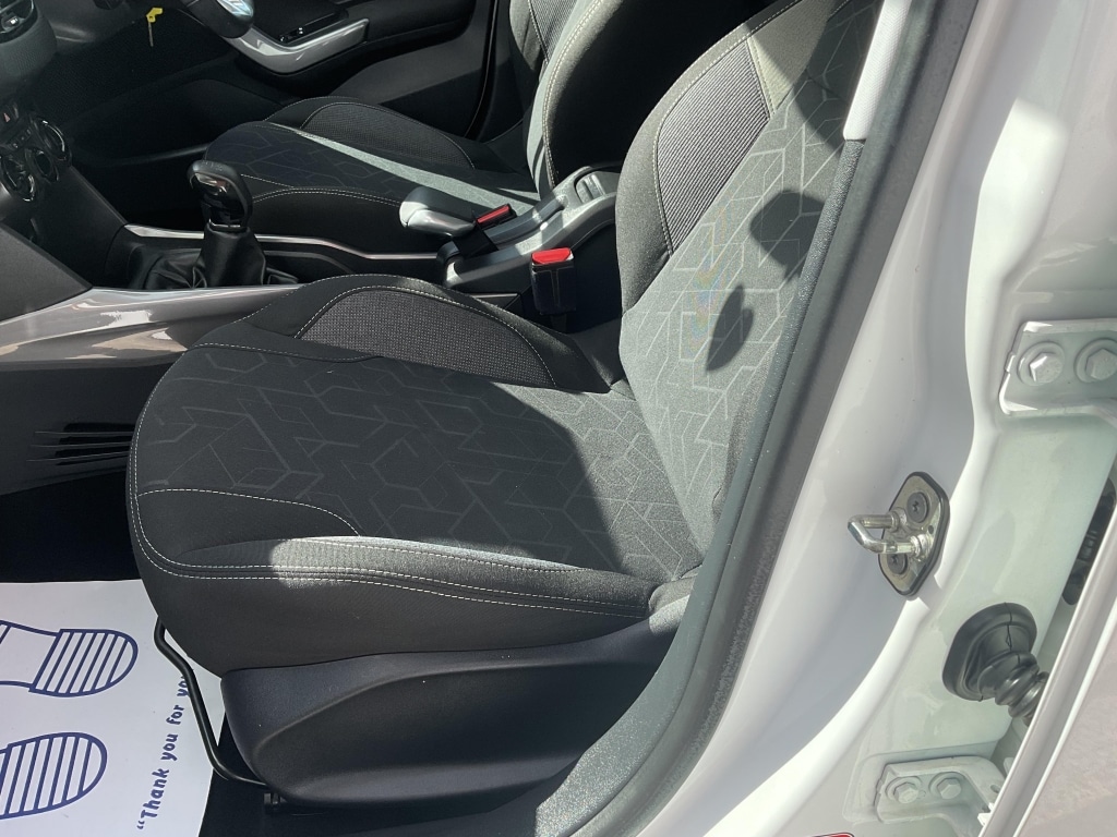 Used Peugeot 2008 2017 for sale - 76383449: Photo 34