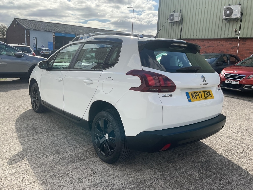Used Peugeot 2008 2017 for sale - 76383449: Photo 6