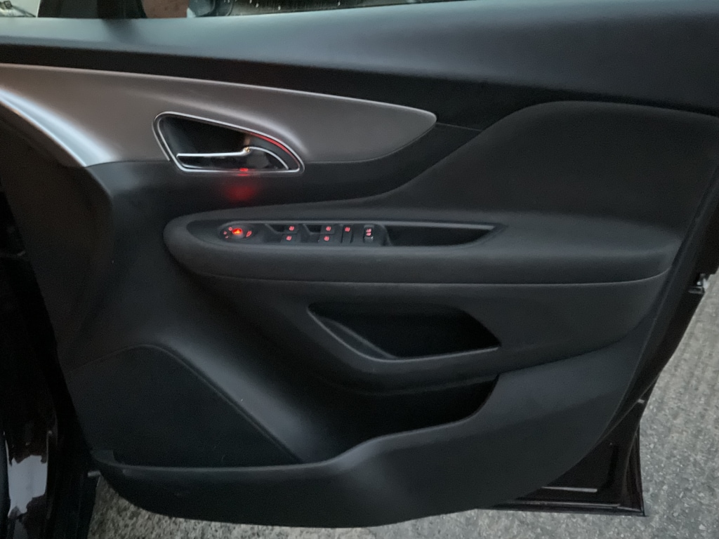 Used Vauxhall Mokka 2015 for sale - 77213717: Photo 12