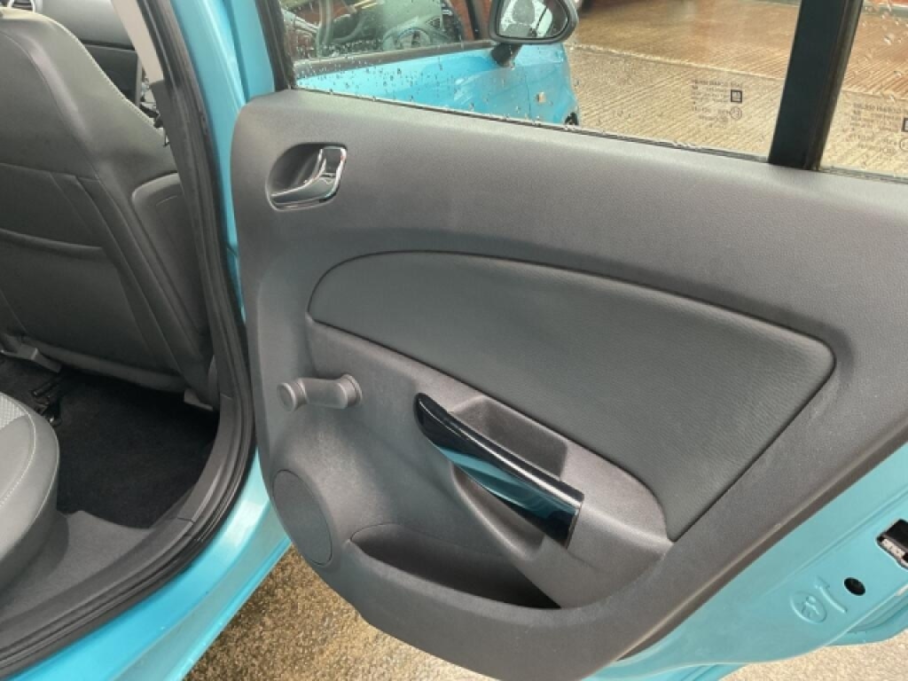 Used Vauxhall Corsa 2010 for sale - 76885183: Photo 17