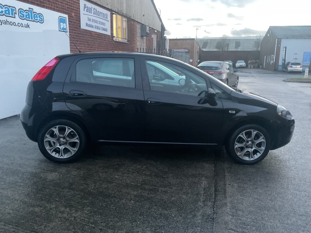 Used Fiat Punto 2016 for sale - 77173405: Photo 6