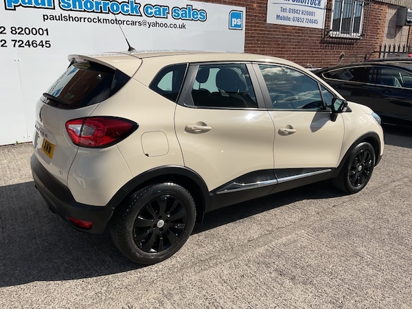 Used Renault Captur 2015 for sale - 75731436: Photo 11