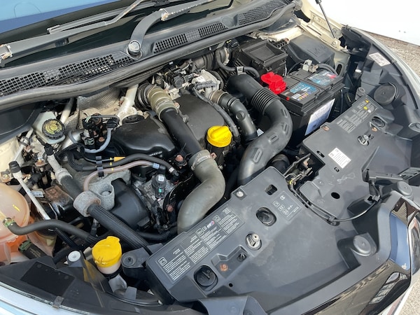 Used Renault Captur 2015 for sale - 75731436: Photo 14