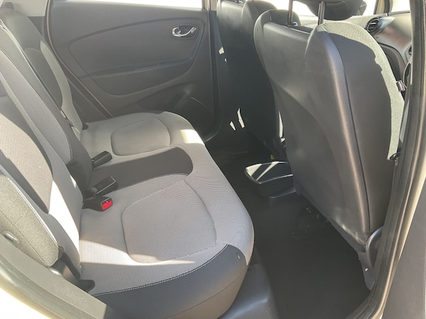 Used Renault Captur 2015 for sale - 75731436: Photo 27