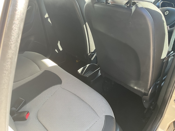 Used Renault Captur 2015 for sale - 75731436: Photo 28