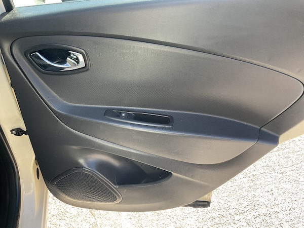 Used Renault Captur 2015 for sale - 75731436: Photo 30
