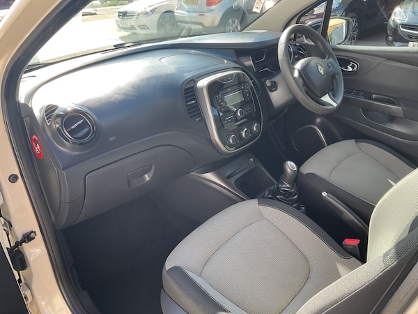 Used Renault Captur 2015 for sale - 75731436: Photo 37
