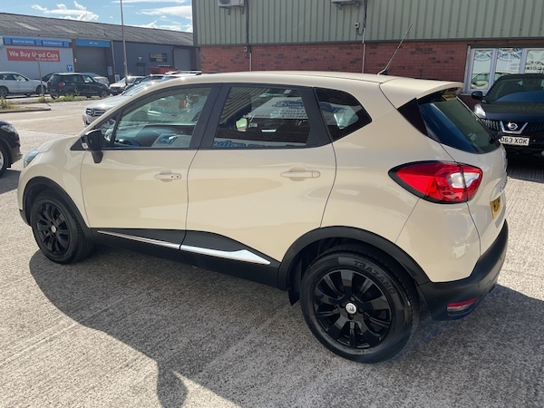 Used Renault Captur 2015 for sale - 75731436: Photo 7