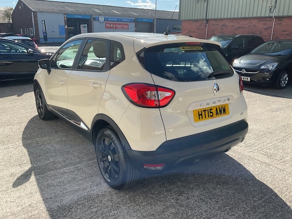 Used Renault Captur 2015 for sale - 75731436: Photo 8
