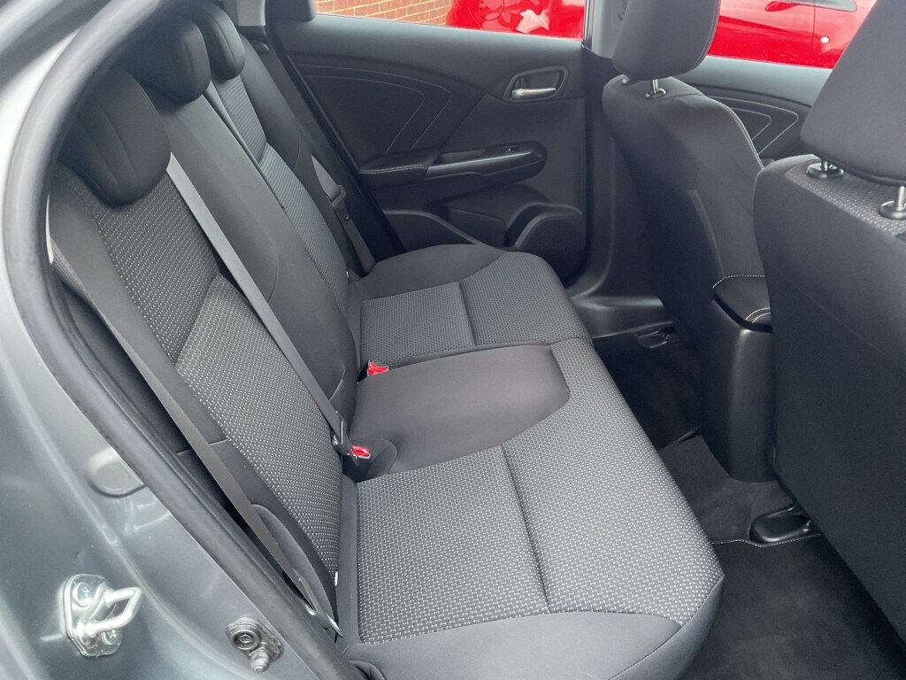 Used Honda Civic 2016 for sale - 76885188: Photo 17