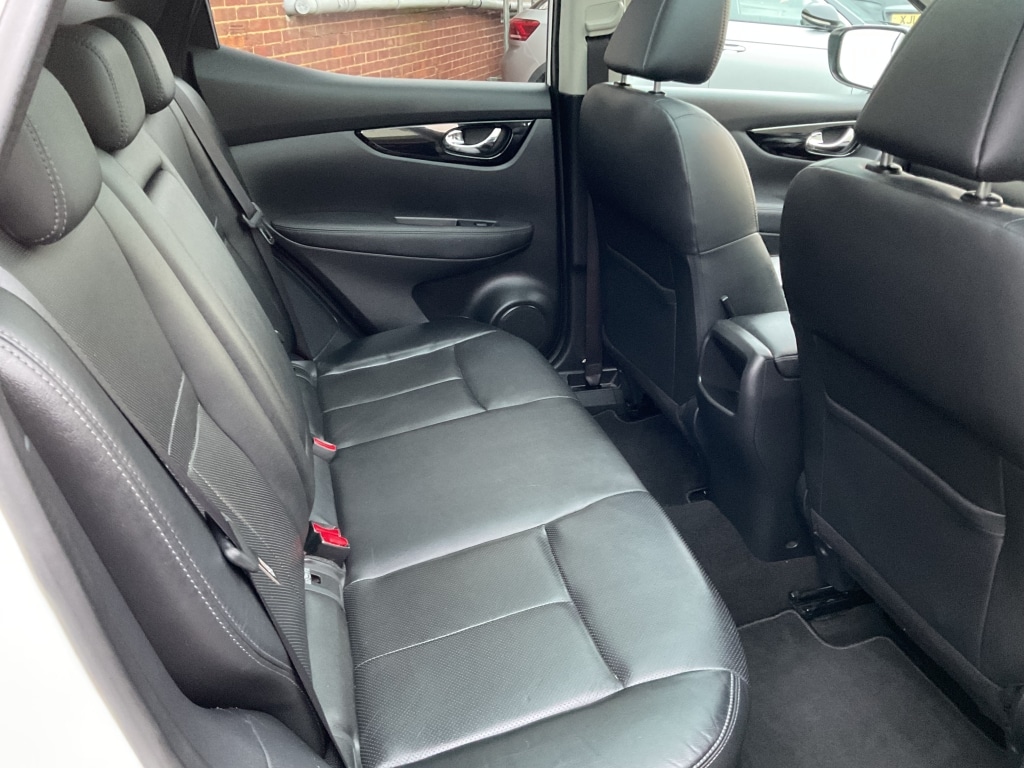 Used Nissan Qashqai 2014 for sale - 77213714: Photo 15