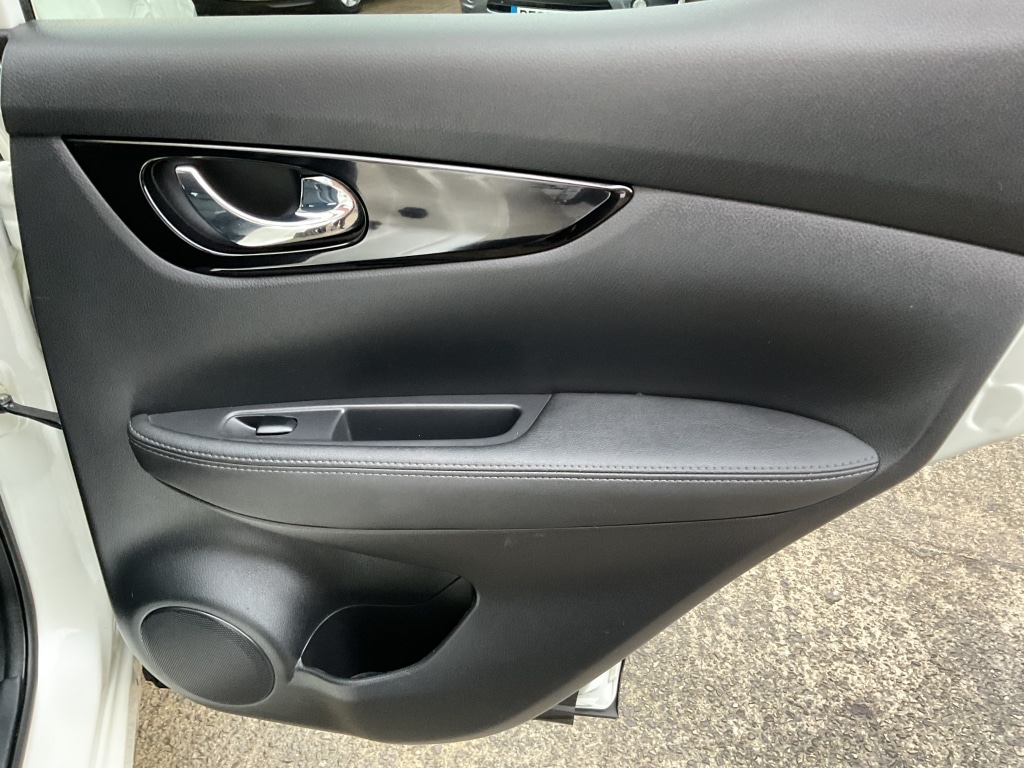 Used Nissan Qashqai 2014 for sale - 77213714: Photo 16