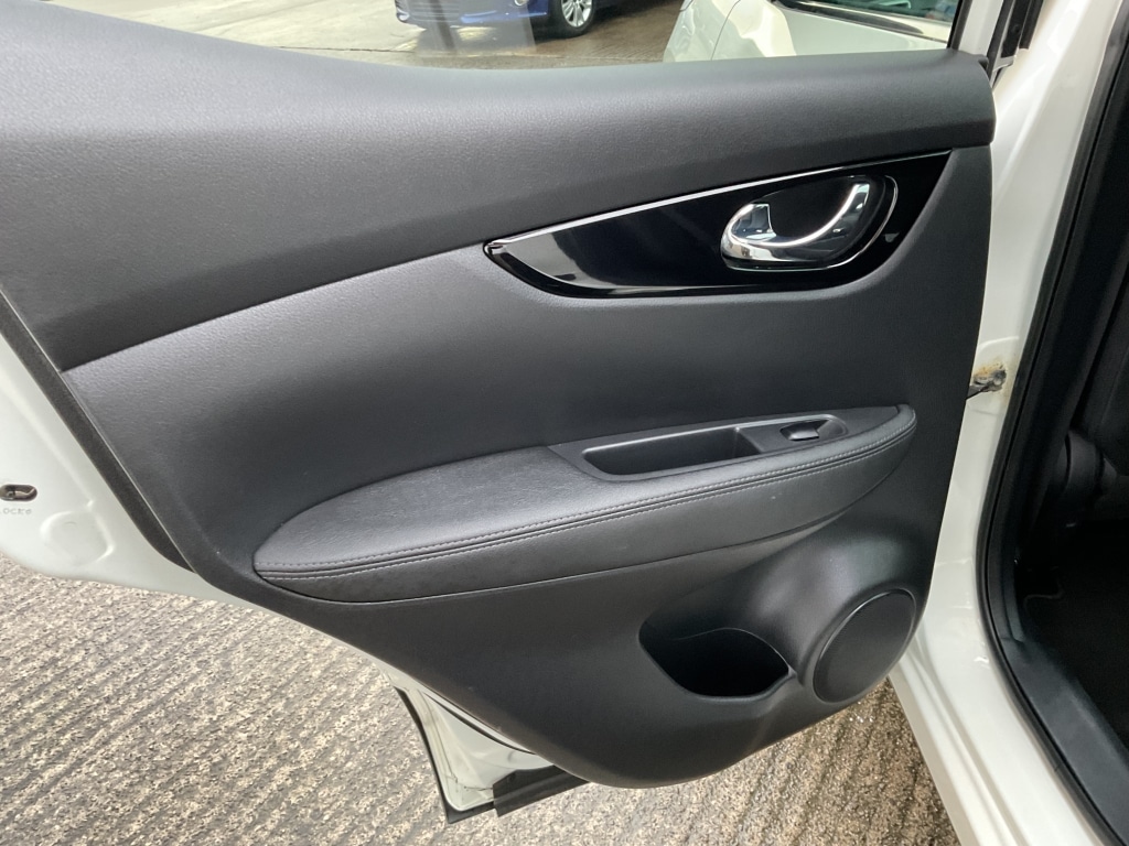 Used Nissan Qashqai 2014 for sale - 77213714: Photo 20