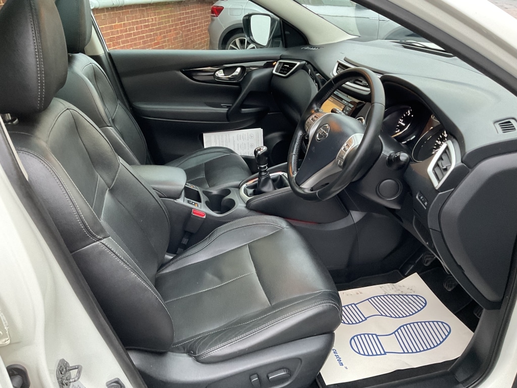 Used Nissan Qashqai 2014 for sale - 77213714: Photo 6