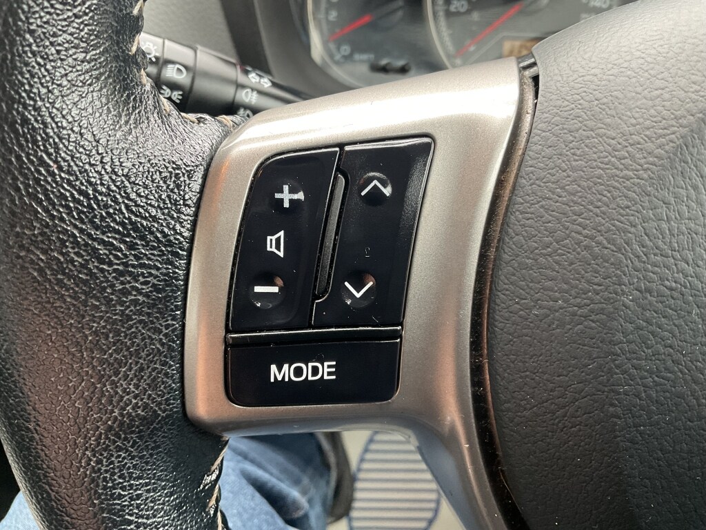 Used Toyota Yaris 2015 for sale - 78183260: Photo 11