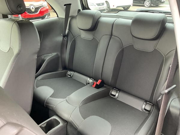 Used Vauxhall ADAM 2017 for sale - 76177655: Photo 39