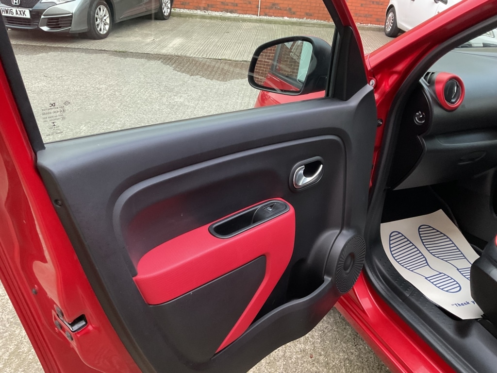 Used Renault Twingo 2015 for sale - 77034715: Photo 22