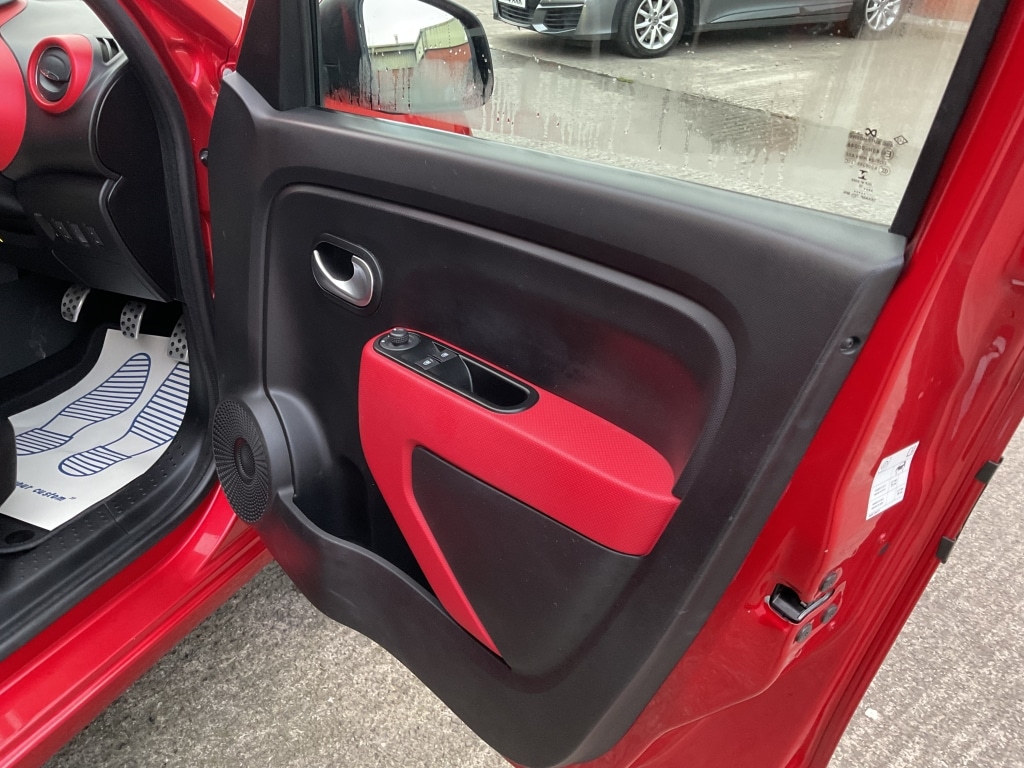 Used Renault Twingo 2015 for sale - 77034715: Photo 8