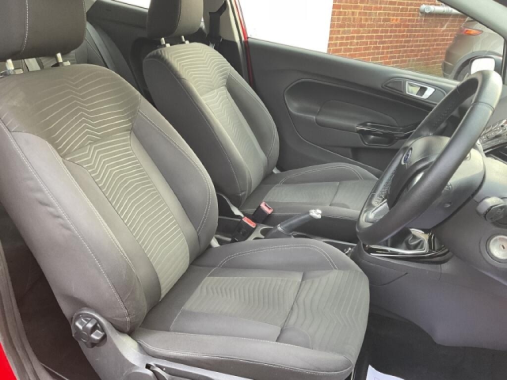 Used Ford Fiesta 2015 for sale - 76945313: Photo 7