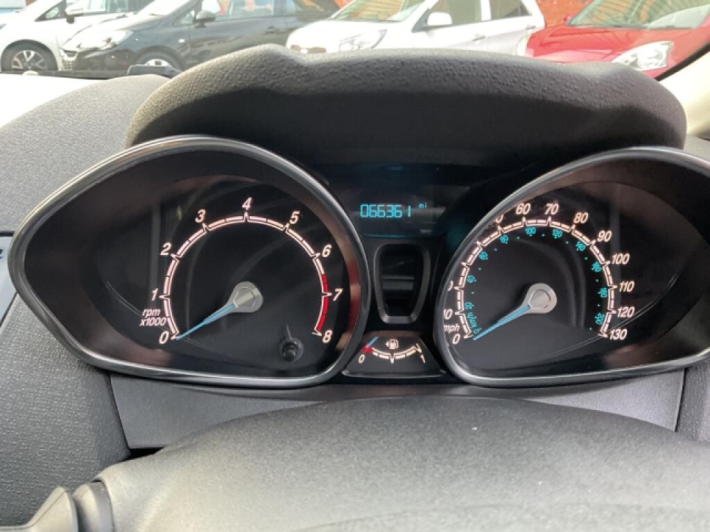 Used Ford Fiesta 2015 for sale - 76945313: Photo 9