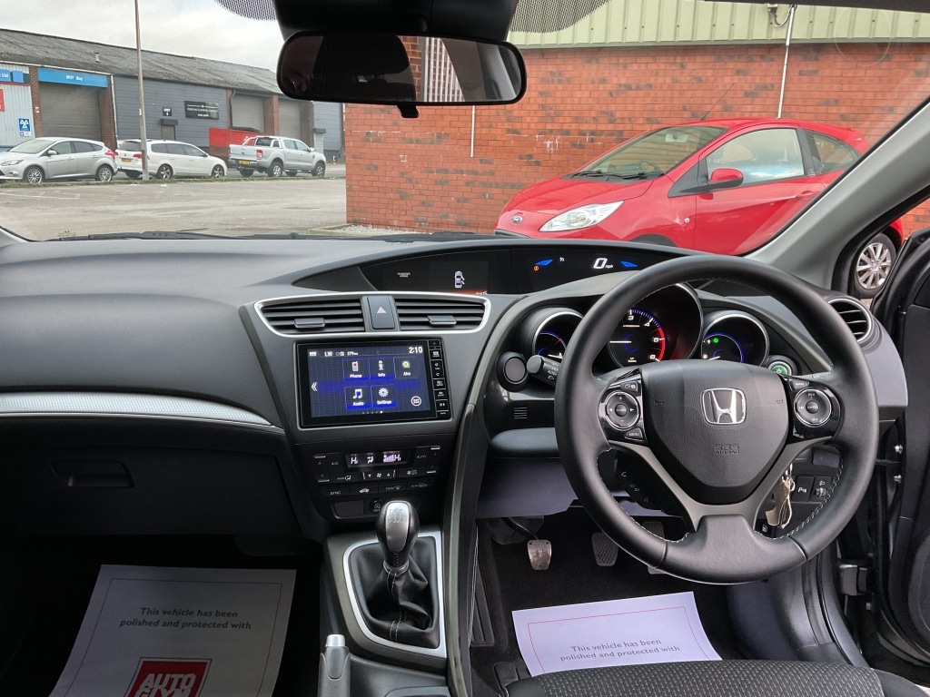 Used Honda Civic 2015 for sale - 77012672: Photo 11