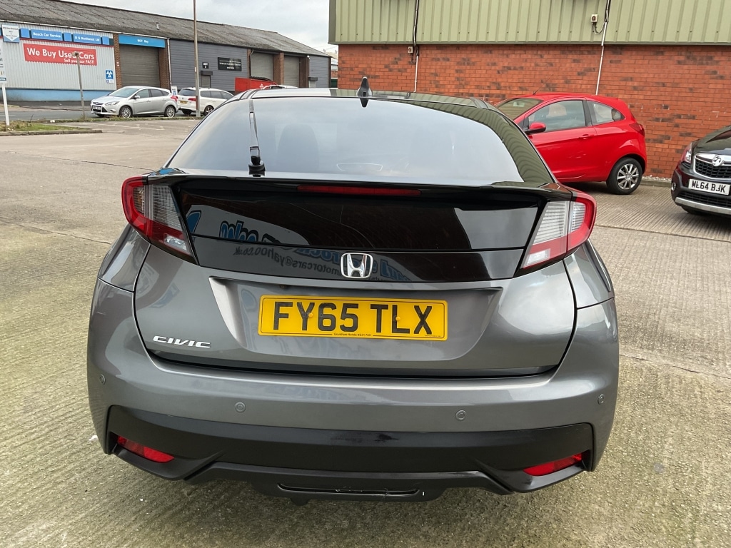Used Honda Civic 2015 for sale - 77012672: Photo 5