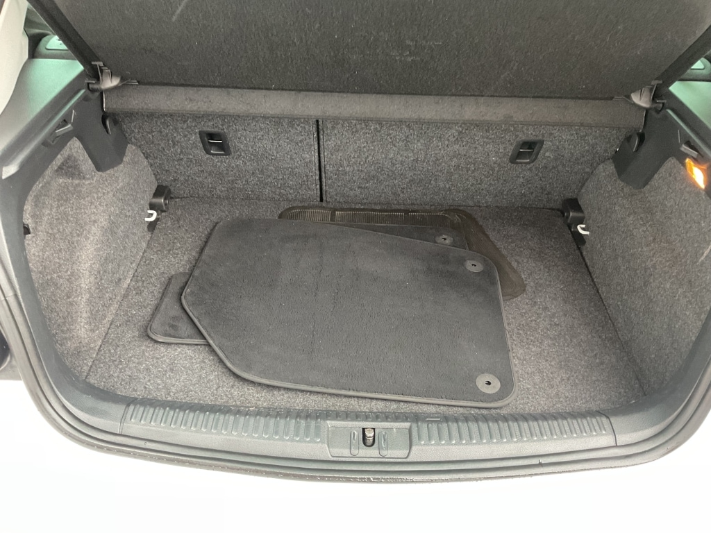 Used Volkswagen Polo 2017 for sale - 77544535: Photo 17