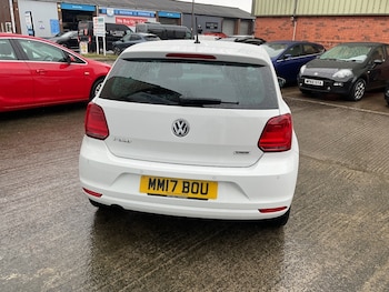 Used Volkswagen Polo 2017 for sale - 77544535: Photo