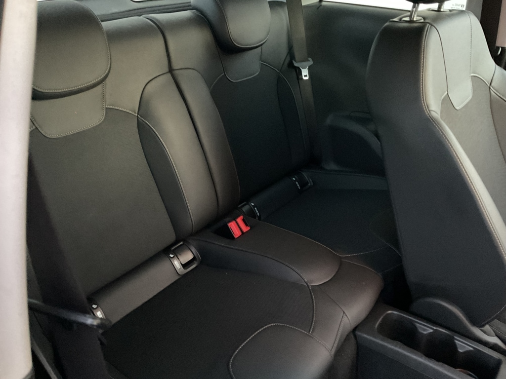 Used Vauxhall ADAM 2016 for sale - 76407705: Photo 13