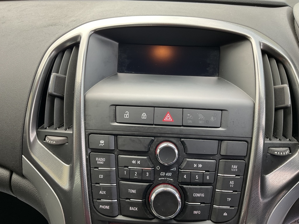 Used Vauxhall Astra 2012 for sale - 78040603: Photo 10