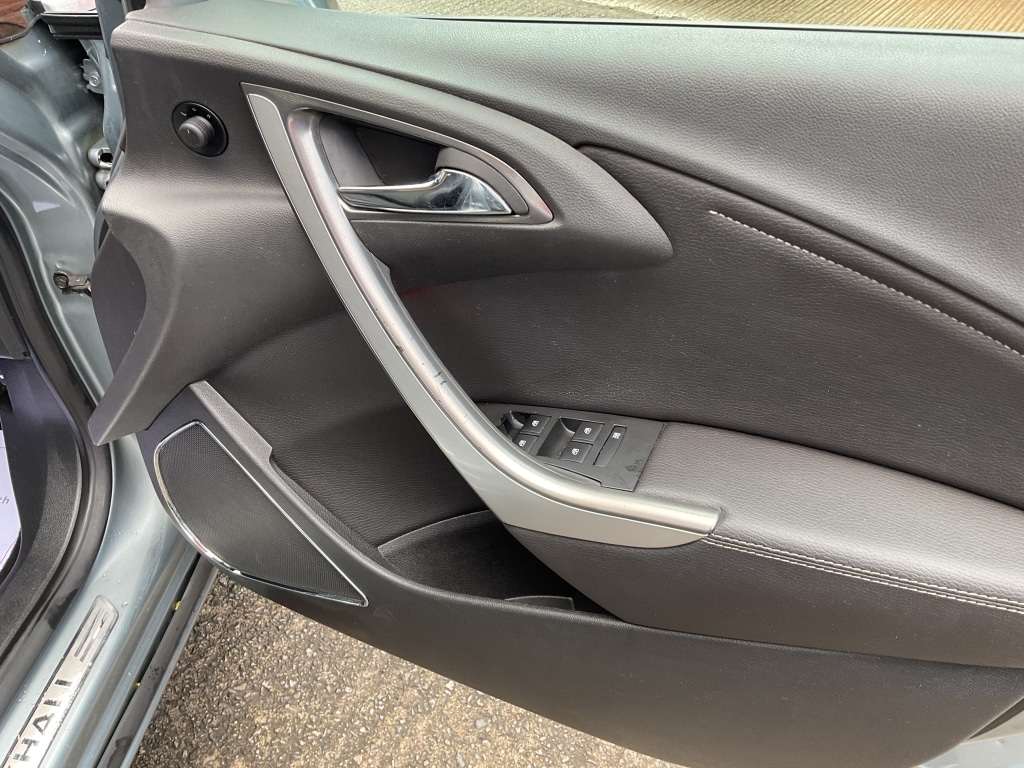 Used Vauxhall Astra 2012 for sale - 78040603: Photo 15