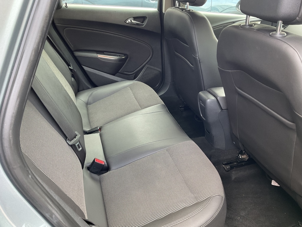 Used Vauxhall Astra 2012 for sale - 78040603: Photo 16