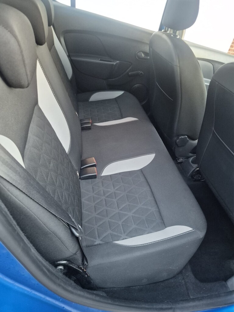 Used Dacia Sandero Stepway 2015 for sale - 77702559: Photo 8