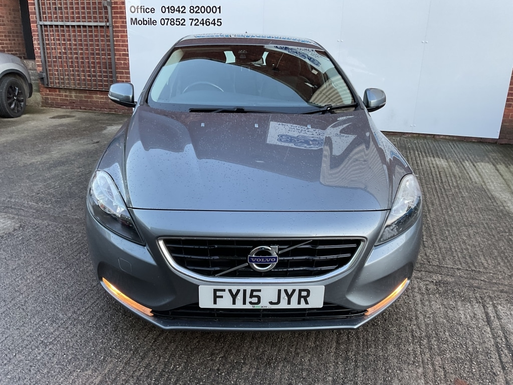 Used Volvo V40 2015 for sale - 76741516: Photo 3