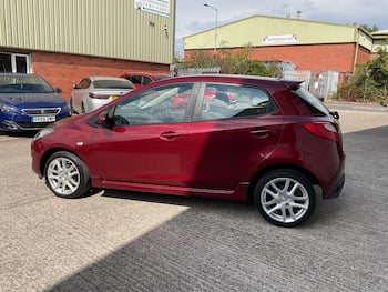 Used Mazda Mazda2 2011 for sale - 79628315: Photo