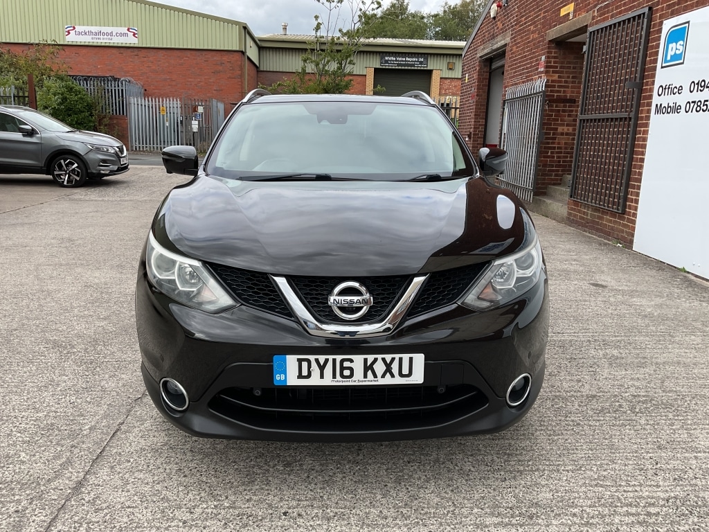 Used Nissan Qashqai 2016 for sale - 76383450: Photo 2