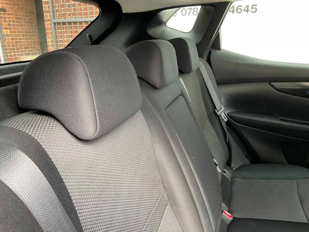 Used Nissan Qashqai 2016 for sale - 76383450: Photo 26