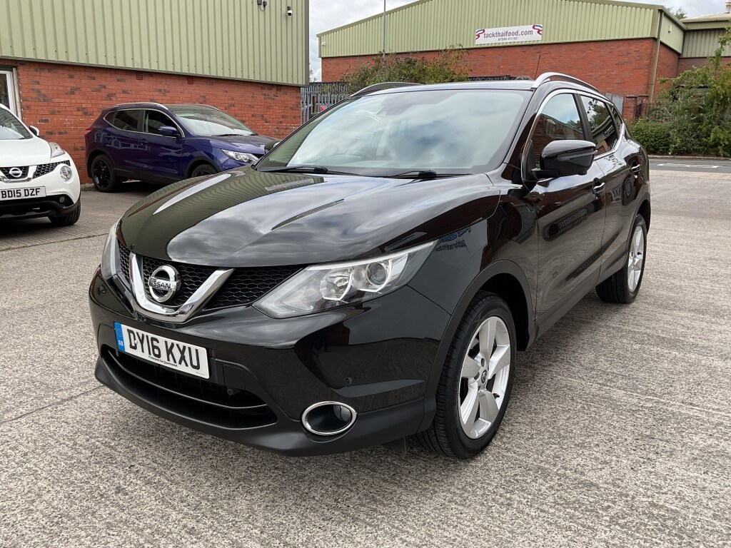 Used Nissan Qashqai 2016 for sale - 76383450: Photo 3