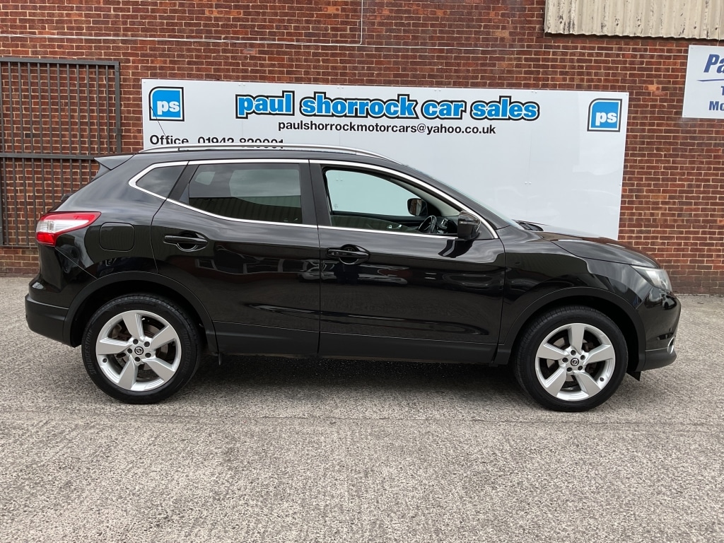 Used Nissan Qashqai 2016 for sale - 76383450: Photo 4