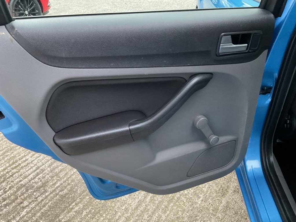 Used Ford Focus 2009 for sale - 76713356: Photo 18