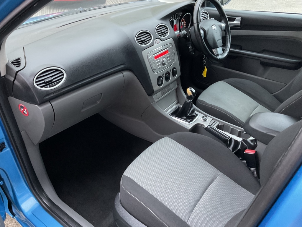 Used Ford Focus 2009 for sale - 76713356: Photo 20