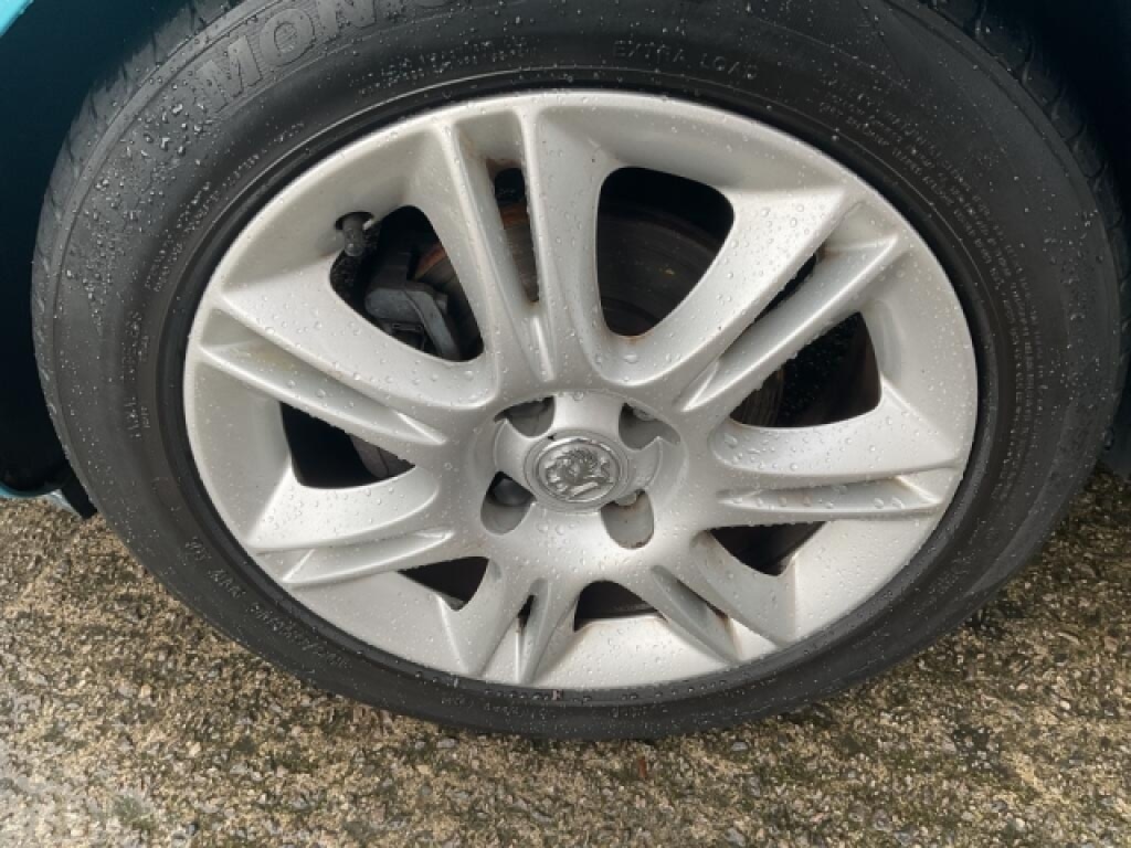 Used Vauxhall Corsa 2010 for sale - 76885187: Photo 26